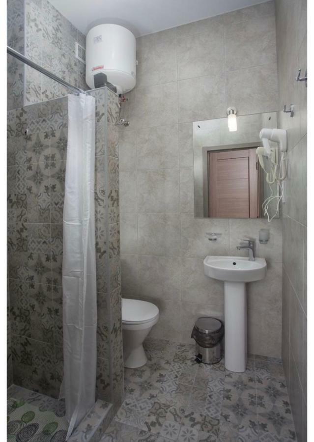 Fanfan Hotel Odessa Exterior photo
